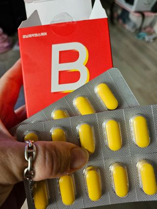 [경남제약헬스케어] 런칭기념 케어플러스 B로날린 1,000mg X 60정(2개월분)/비타민B군 — 5점을 준 리뷰어가 2023년 10월 올린 사용 사진