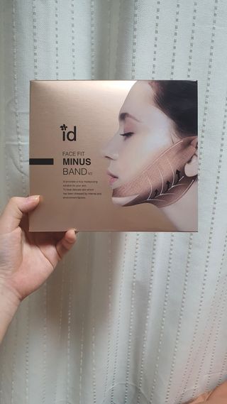 아이디플라코스메틱 아이디 페이스핏 마이너스 밴드 v2 — 4점을 준 리뷰어가 2021년 10월 올린 사용 사진