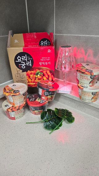 프리 [요리궁리] 타입 B (매콤,치즈,매콤까르보) 꽃떡볶이 6개입 세트 — 5점을 준 리뷰어가 2024년 12월 올린 사용 사진