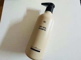 패스트힐(fast heal) 패스트힐 탈모증상완화샴푸 470ml — 4점을 준 리뷰어가 2023년 9월 올린 사용 사진
