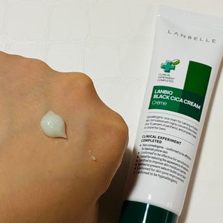 랑벨 랑바이오 블랙 시카 크림 50ml(블랙비 프로폴리스, 시카 4종, 판테놀 10 함유) — 5점을 준 리뷰어가 2022년 6월 올린 사용 사진