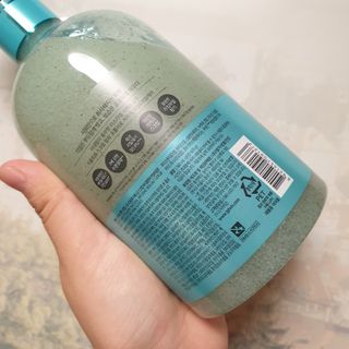 벨먼 내추럴스파 수분광채 스크럽 바디워시 600ml 5종 — 5점을 준 리뷰어가 2022년 5월 올린 사용 사진