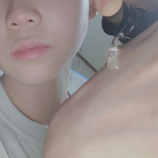 체르엠  프루브 콜라겐 앰플세럼 60ml 1병 — 4점을 준 리뷰어가 2021년 10월 올린 사용 사진