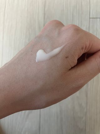 산수시 데포 세럼 수분 물광 비타민 에센스 50ml 기초화장품 — 5점을 준 리뷰어가 2021년 6월 올린 사용 사진