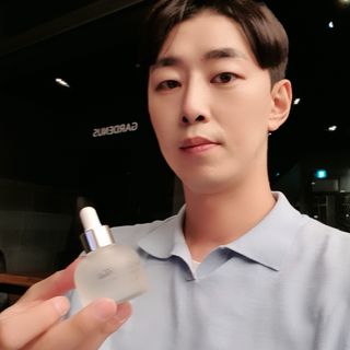 브에노 파리퀸 윌 페이스 오일 — 5점을 준 리뷰어가 2021년 8월 올린 사용 사진