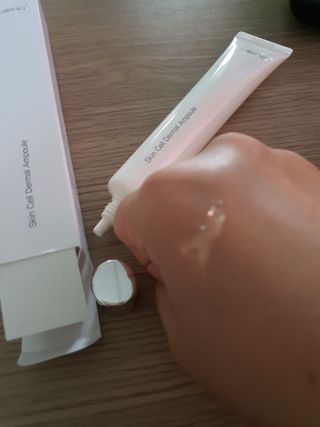 브에노 스킨셀 더마 앰플 — 5점을 준 리뷰어가 2021년 6월 올린 사용 사진