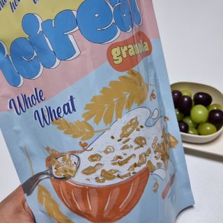 밸런스 다이어트랩 밸다랩 이씨리얼 수제 발아통밀 그래놀라 450g — 4.5점을 준 리뷰어가 2023년 4월 올린 사용 사진