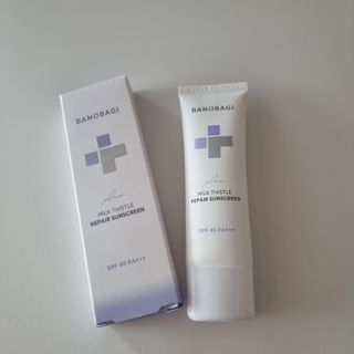 바노바기 코스메틱 바노바기 밀크씨슬 리페어 시카 선스크린 플러스 50ml — 5점을 준 리뷰어가 2023년 2월 올린 사용 사진