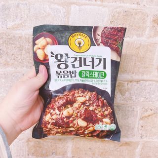 한성기업 무볼레 왕건더기 볶음밥 갈릭스테이크 — 5점을 준 리뷰어가 2021년 10월 올린 사용 사진
