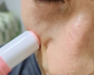 스킨큐어 산다화 카멜리아 안티 링클 멀티밤 — 5점을 준 리뷰어가 2023년 1월 올린 사용 사진