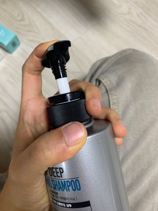 다슈코리아 다슈 데일리 두피 딥 클렌징 샴푸 500ml — 5점을 준 리뷰어가 2021년 3월 올린 사용 사진