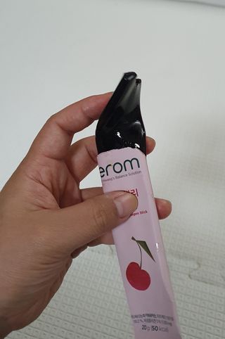 이롬 erom 타트체리 콜라겐 — 3점을 준 리뷰어가 2021년 3월 올린 사용 사진