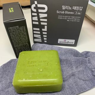 달콤리빙 밀리노 때장갑 때비누 세트 — 5점을 준 리뷰어가 2021년 3월 올린 사용 사진