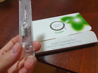 유니베르소 산소앰플 7일 집중케어 앰플 — 5점을 준 리뷰어가 2021년 5월 올린 사용 사진