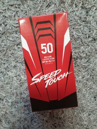 약손명가코스메틱 에오스보떼 스피드터치 선크림 50ml — 5점을 준 리뷰어가 2021년 8월 올린 사용 사진