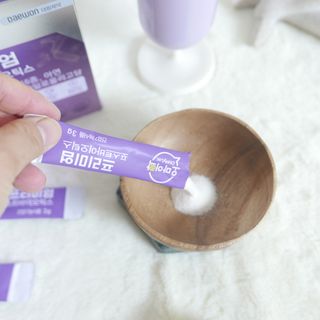 [유산균] 오마이락 프리미엄 포스트바이오틱스 30P — 3점을 준 리뷰어가 2022년 11월 올린 사용 사진