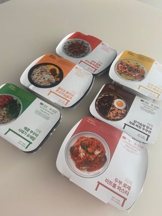 직탁 식단관리 3종 도시락 (두부 라자냐 라구빠에야, 두부로제 미트볼파스타, 닭탕수 직화 짜장 두부면) — 5점을 준 리뷰어가 2022년 7월 올린 사용 사진