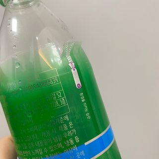 몽베스트 Montbest with Sparkling water Plain 20병 — 4점을 준 리뷰어가 2021년 11월 올린 사용 사진
