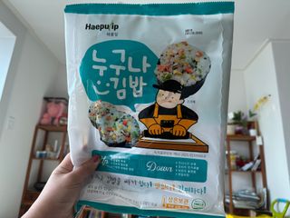 해풀잎 누구나 김밥*1ea [(혼합야채 35g *1ea,  김밥김 (5g, 5ea),  양념간장 (6g, 5ea), 참기름(5g, 2ea)] — 5점을 준 리뷰어가 2022년 11월 올린 사용 사진