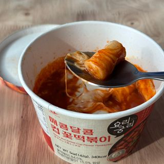나우  [요리궁리] 매콤달콤 꽃떡볶이 6개입 세트 — 4.5점을 준 리뷰어가 2025년 1월 올린 사용 사진