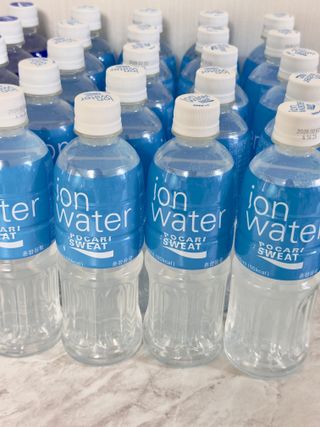 [동아오츠카] 포카리스웨트  500ml PET + 이온워터 500ml PET — 5점을 준 리뷰어가 2025년 6월 올린 사용 사진