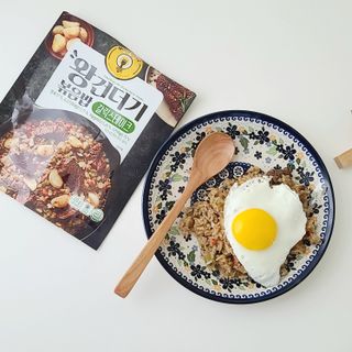 한성기업 무볼레 왕건더기 볶음밥 갈릭스테이크 — 5점을 준 리뷰어가 2021년 11월 올린 사용 사진