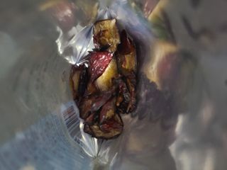 아비삭 과일칩 딸기, 감, 포도, 바나나 4종 — 4점을 준 리뷰어가 2021년 8월 올린 사용 사진