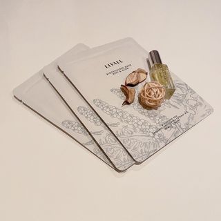 리브얼 | LIVALL 바이오셀룰로오스 마스크 레스트 앤 글로우 33ml  x 3개입 — 3점을 준 리뷰어가 2022년 7월 올린 사용 사진