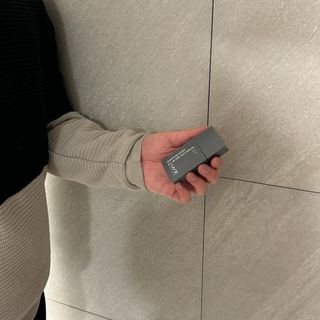 UVX 퀀텀 마스 올인원 선세럼 — 2점을 준 리뷰어가 2024년 1월 올린 사용 사진