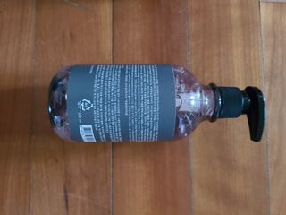 마리앤루이펫샴푸 [mari and louie pet shampoo] — 4점을 준 리뷰어가 2021년 5월 올린 사용 사진