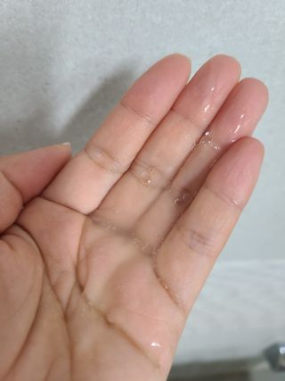 올리브 오일 스킨케어 컴퍼니 [OOSC] 향기로운 보습 로즈 제라늄 바디워시 500ml — 5점을 준 리뷰어가 2021년 5월 올린 사용 사진