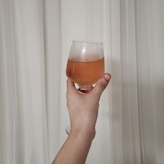 더그레잇티 콤부차 [매일유업] 더그레잇티 44kcal 콤부차 300ml *12개입 (오리지널 6개+베리리치 6개) — 5점을 준 리뷰어가 2023년 8월 올린 사용 사진