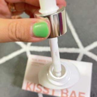 KISSY BAE 키시베이 키시베이 리얼화이트 톤업틴트 — 5점을 준 리뷰어가 2021년 9월 올린 사용 사진