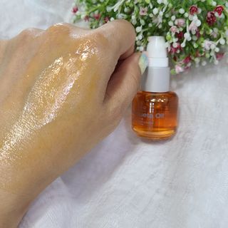 유니베르소 로즈힙 오일 15ml — 4.5점을 준 리뷰어가 2021년 7월 올린 사용 사진