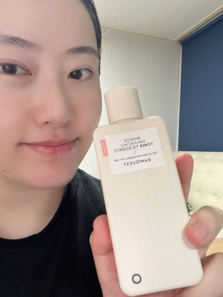 로우퀘스트 베리어 인핸싱 토너투에센스 200ml — 5점을 준 리뷰어가 2023년 10월 올린 사용 사진
