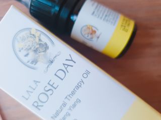 라라로즈데이 시즌2 천연 아로마오일 Y존 케어 속옷향수 이너퍼퓸 5ml  여성의 자존감을 UP시키자 — 5점을 준 리뷰어가 2021년 9월 올린 사용 사진