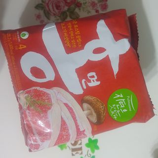 [풀무원] 자연은맛있다 정면, 백면, 홍면  세트 — 4.5점을 준 리뷰어가 2021년 4월 올린 사용 사진