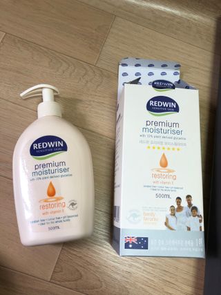 H365 Redwin Premium Moisturiser 레드윈 프리미엄 모이스춰라이저 500ml — 5점을 준 리뷰어가 2021년 4월 올린 사용 사진