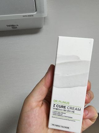 닥터플리너스 제트 큐어 크림 30ml + 제로 트러블 패치 9EA — 3점을 준 리뷰어가 2022년 5월 올린 사용 사진
