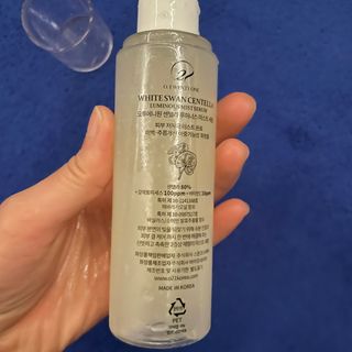 오투에니원 화이트스완 센텔라 루미너스 미스트 세럼 100ml — 5점을 준 리뷰어가 2023년 1월 올린 사용 사진
