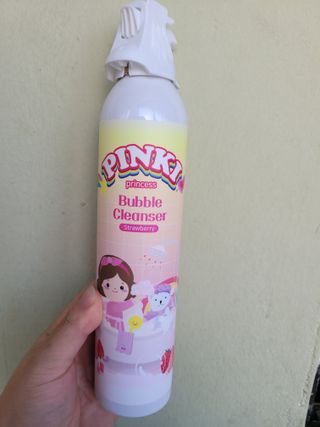 주식회사 권브라더스 [권브라더스] 목욕놀이 필수템, 핑키공주 유아버블클렌저 300ml 대용량 몽글몽글 구름 속 딸기향 — 2.5점을 준 리뷰어가 2022년 1월 올린 사용 사진