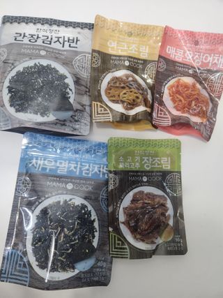 하나마이 [마마쿡] 전 청와대 천상현 셰프의 밑반찬  5종세트(소고기 장조림+연근조림+진미채+간장김자반+새우김자반) — 5점을 준 리뷰어가 2023년 4월 올린 사용 사진