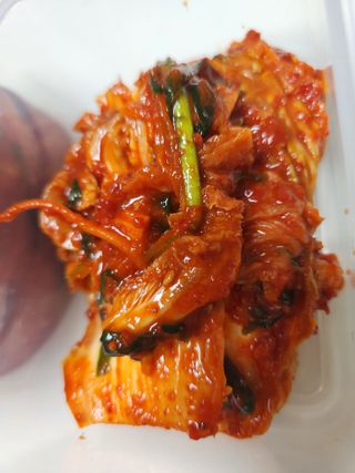 셰프애찬 알배기 겉절이 김치 1kg — 5점을 준 리뷰어가 2022년 11월 올린 사용 사진