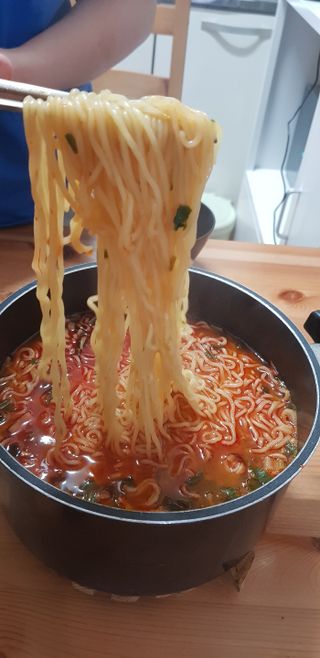 [풀무원] 자연은맛있다 정면, 백면, 홍면  세트 — 5점을 준 리뷰어가 2021년 4월 올린 사용 사진