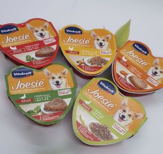 비타크래프트 조에시 하트캔 85g 강아지 습식캔 10캔 — 5점을 준 리뷰어가 2021년 10월 올린 사용 사진