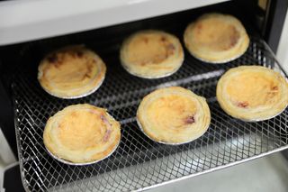 디앙뜨 포르투갈 에그타르트 오리지널 맛+패션후르츠+초콜릿타르트 맛 중 택1 — 4.5점을 준 리뷰어가 2021년 8월 올린 사용 사진