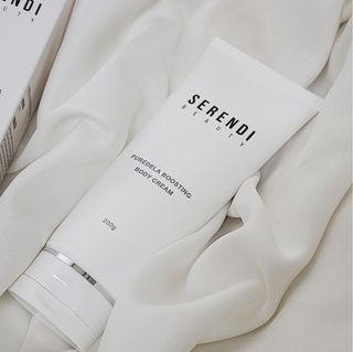 세렌디뷰티 퓨어델라 부스팅 바디크림 — 3.5점을 준 리뷰어가 2021년 8월 올린 사용 사진