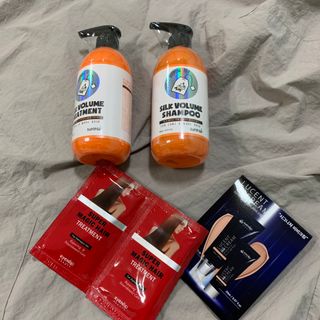 썸헤어 / SUMHAIR 썸헤어 실크 볼륨 샴푸+트리트먼트 프룻자스민티 — 5점을 준 리뷰어가 2021년 7월 올린 사용 사진