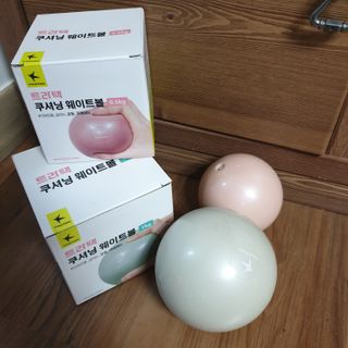 트라택 쿠셔닝 웨이트볼 0.5kg + 1kg SET — 4.5점을 준 리뷰어가 2022년 6월 올린 사용 사진