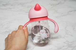 유비맘 트라이탄 코니빨대컵_컬러 랜덤 발송 — 5점을 준 리뷰어가 2021년 1월 올린 사용 사진